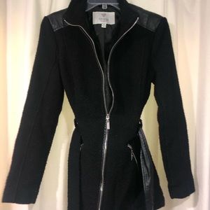 Coat by guess
